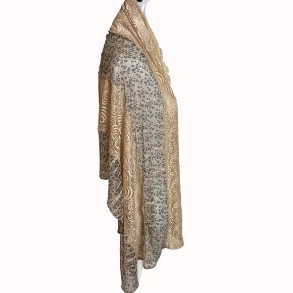 Elegant Artistic Scarf Wrap Beige Floral Chantilly Lace By Alif Creations Kuwait - Picture 4 of 12